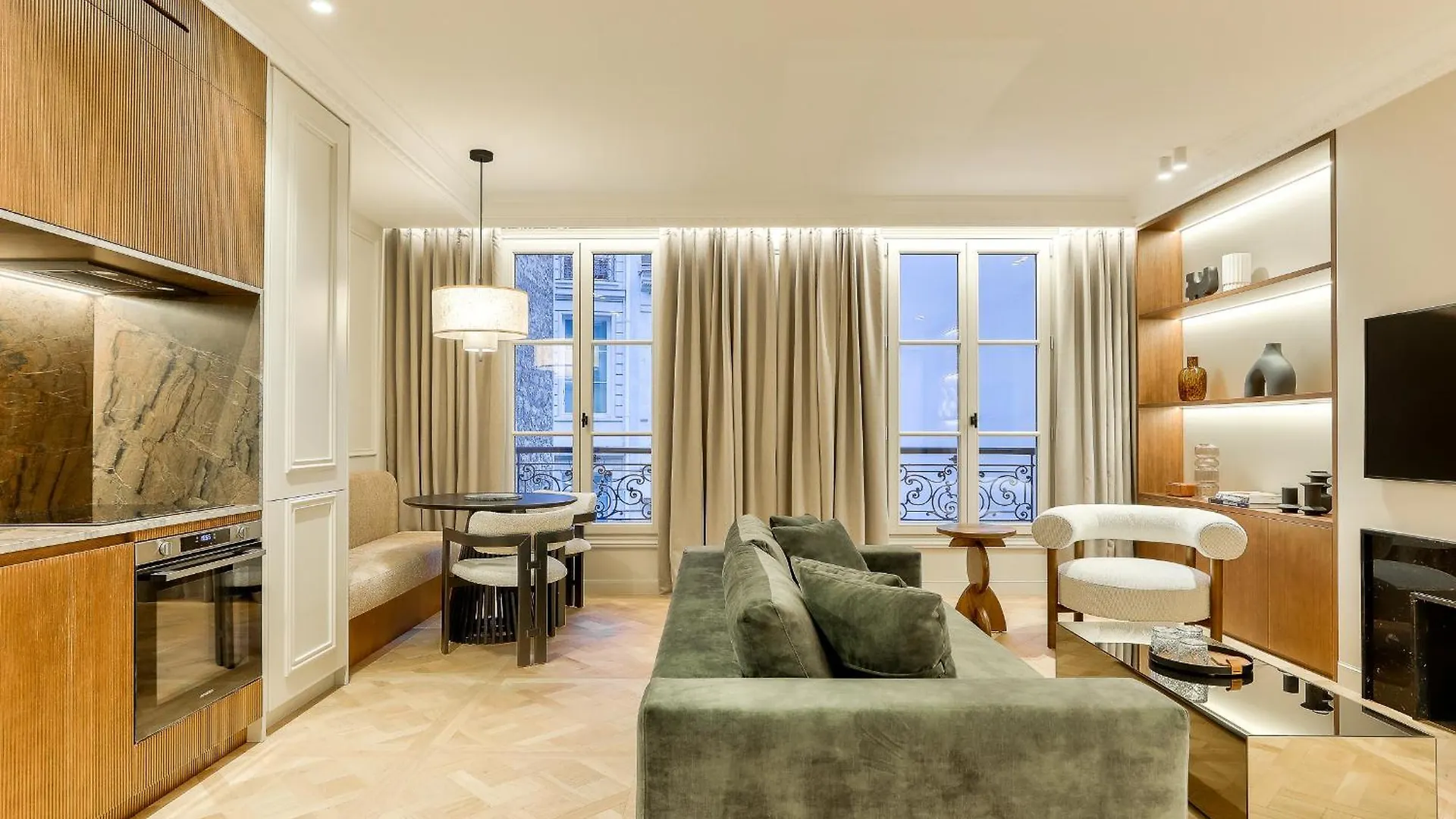 Maison Iena - Serviced On Champs Elysees Paris