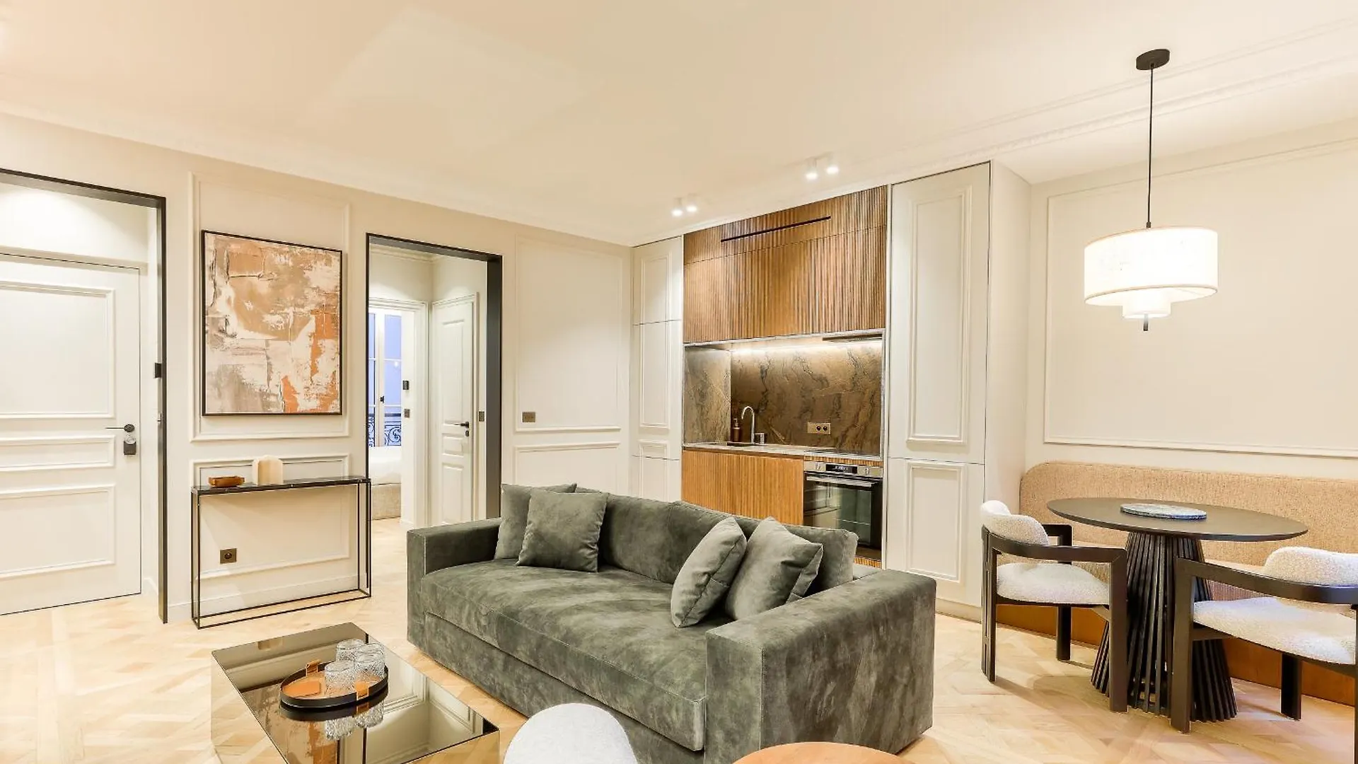 Maison Iena - Serviced On Champs Elysees