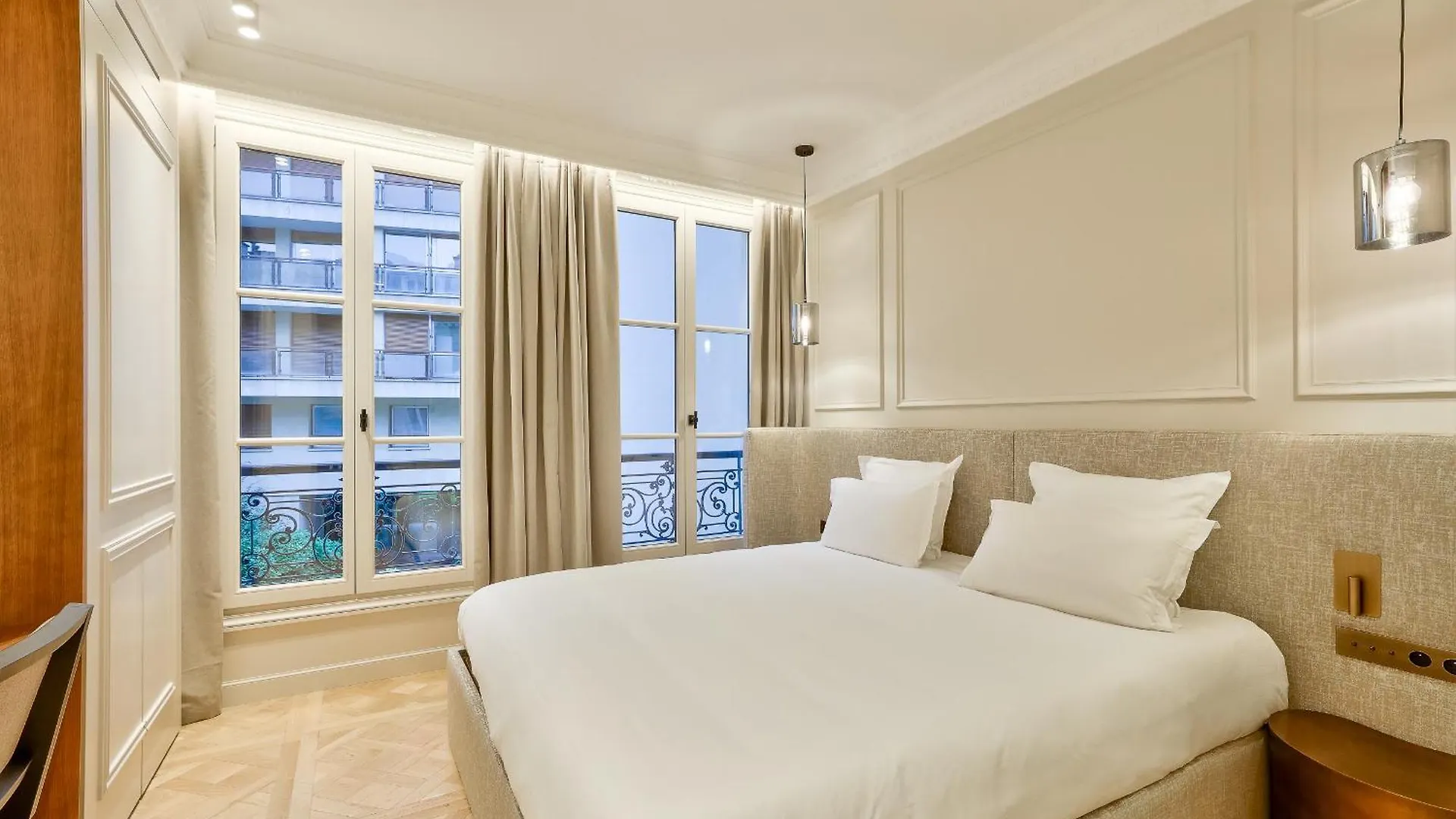 Maison Iena - Serviced On Champs Elysees *