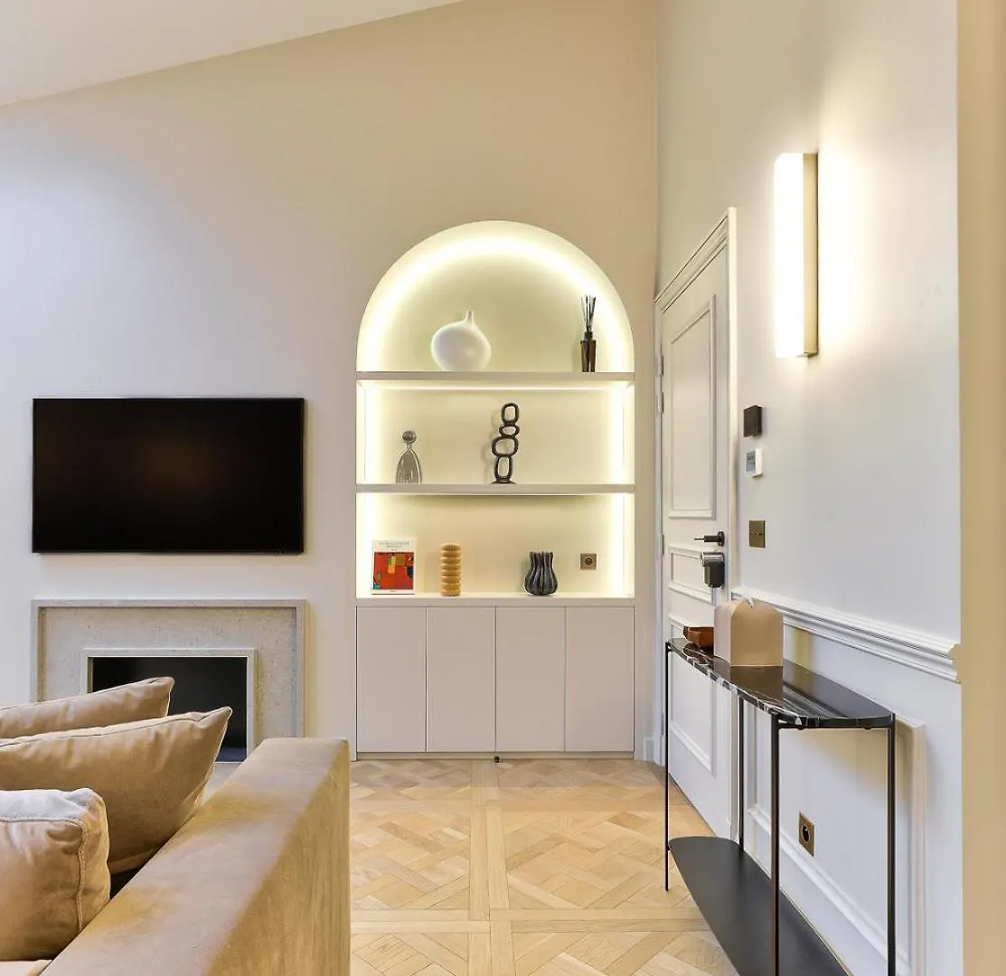 Maison Iena - Serviced On Champs Elysees Apartment Paris