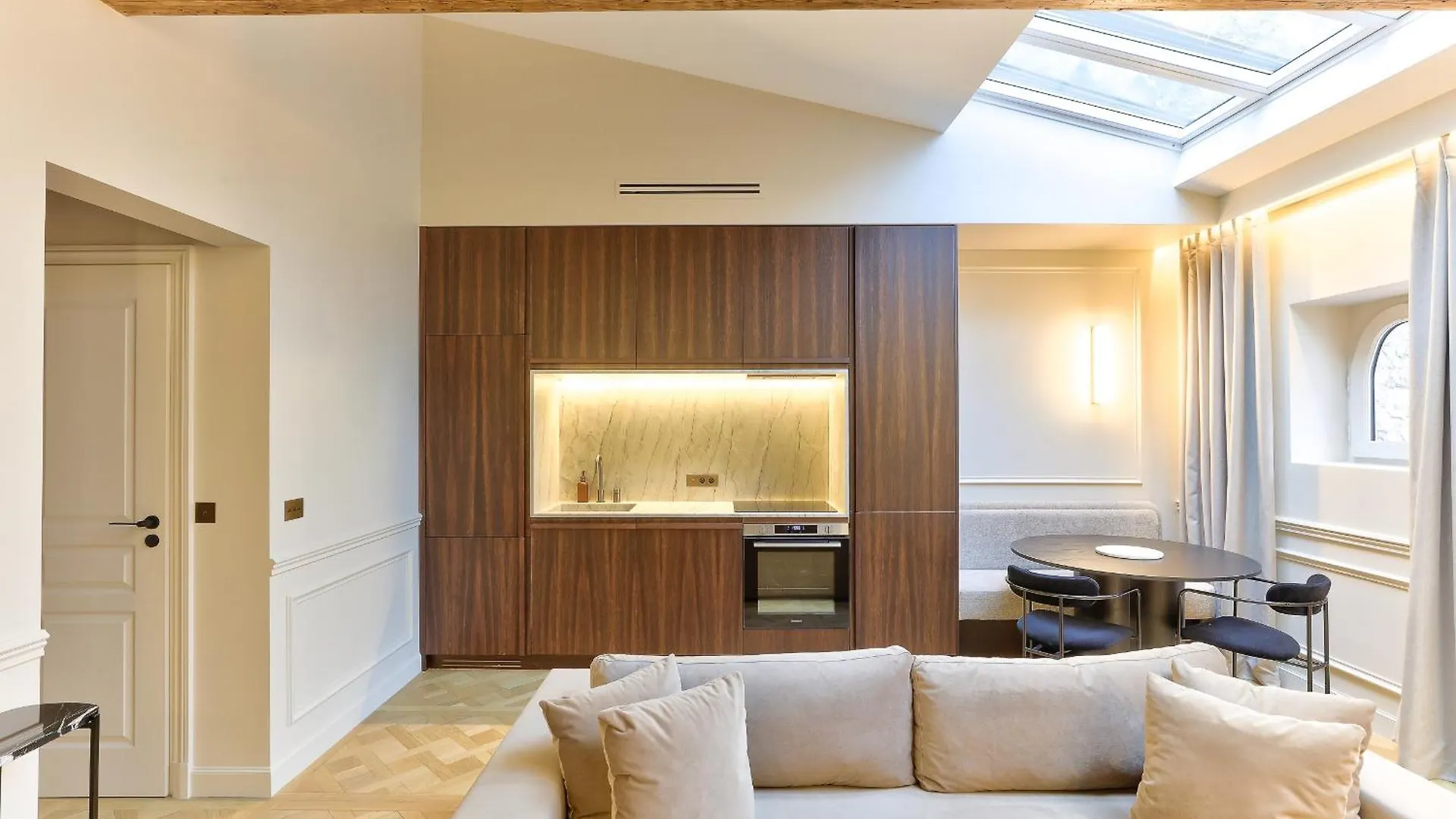 Maison Iena - Serviced On Champs Elysees * Paris