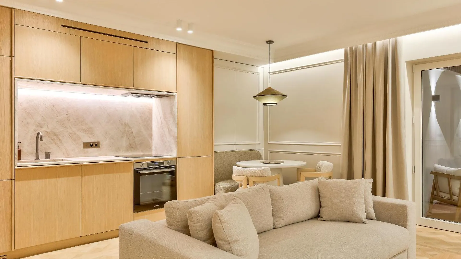 Maison Iena - Serviced On Champs Elysees פריז