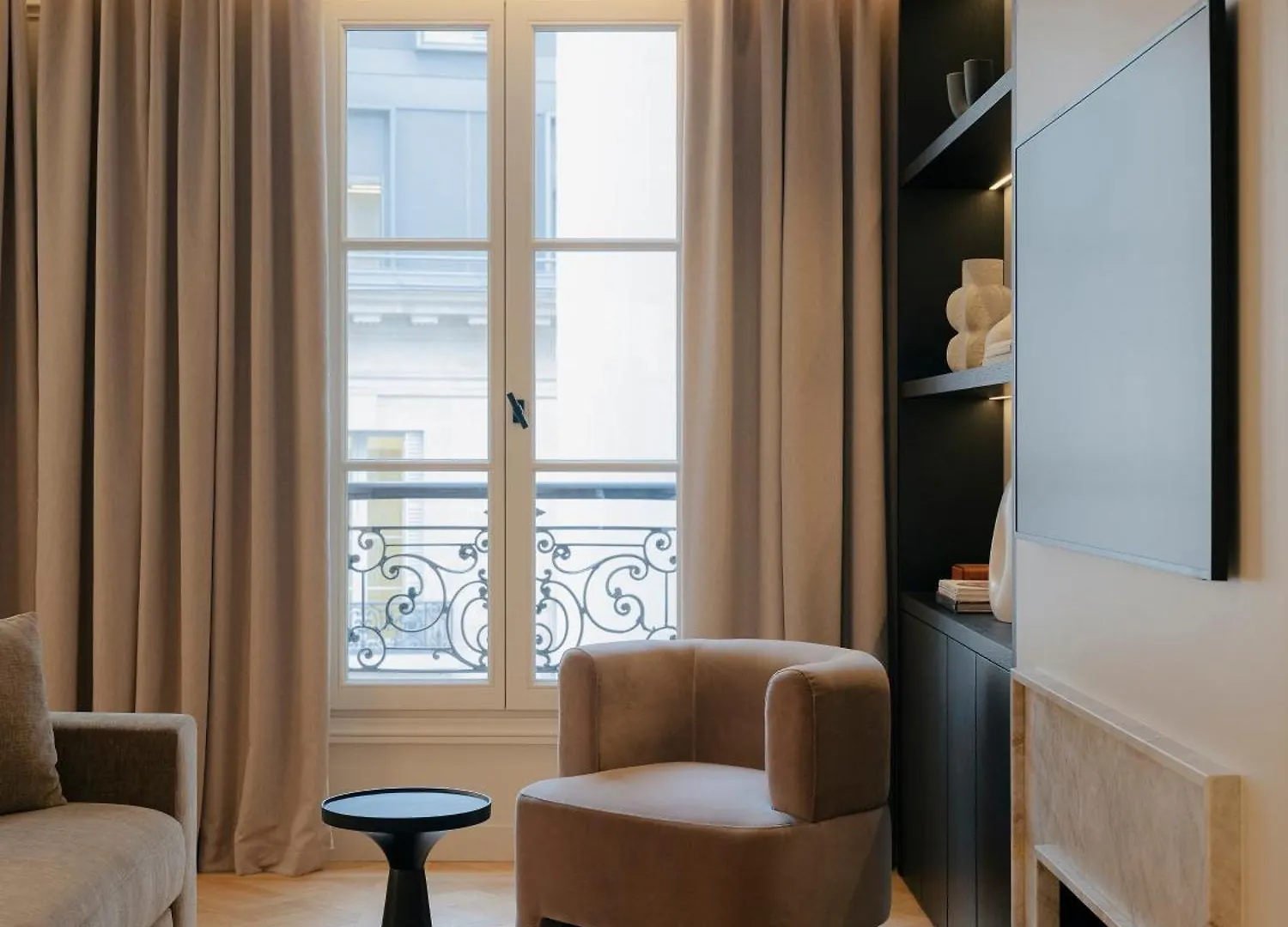 Maison Iena - Serviced On Champs Elysees Apartment Paris