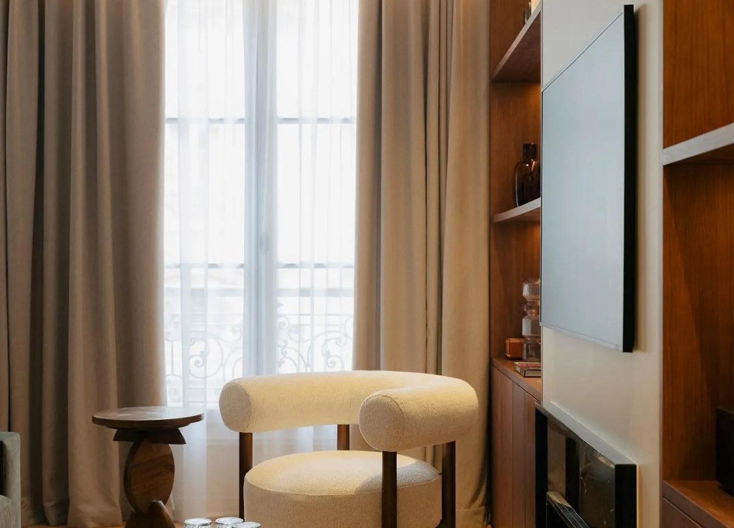 Maison Iena - Serviced On Champs Elysees