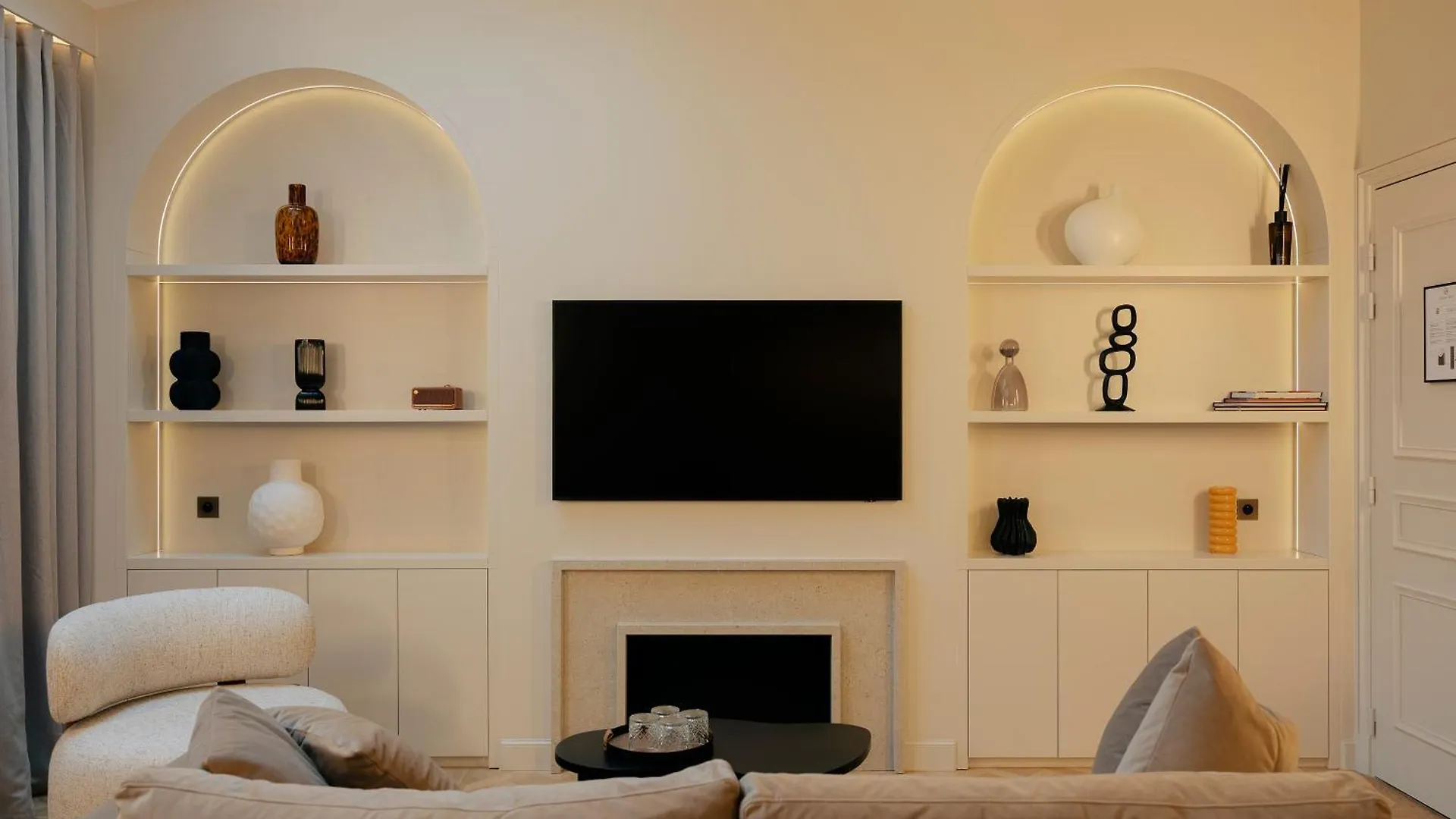 Maison Iena - Serviced On Champs Elysees Apartment *